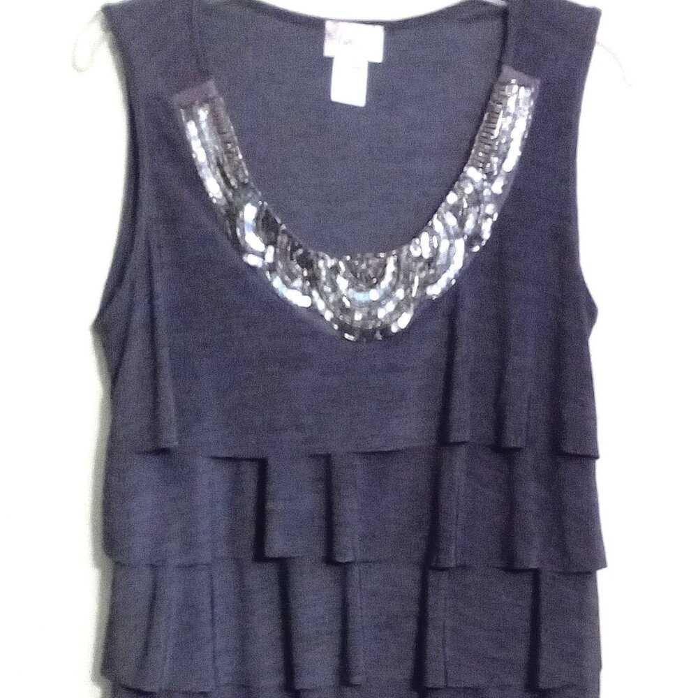 LAVISH BRAND CHARCOAL GREY RUFFLE TIERED SEQUINED TOP SIZE LARGE